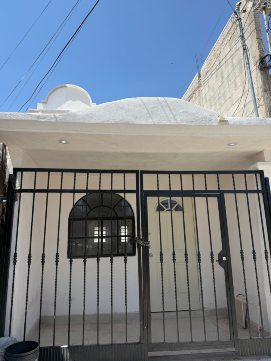 Casa en venta en El Pedregal, Torreón — foto 1 de 9
