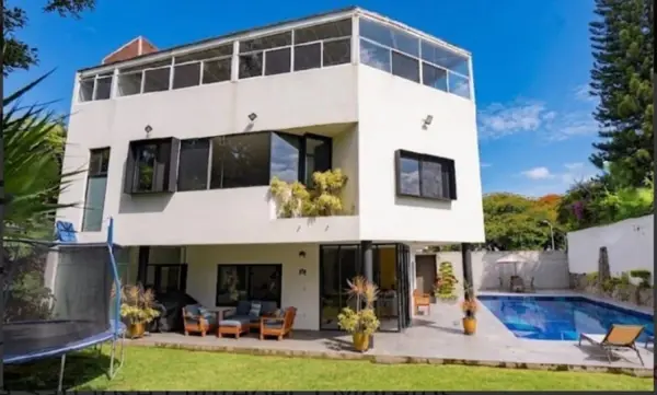 Residencia Exclusiva en Real de San José – Lujo, Amplitud y Sustentabilidad Residencia Exclusiva en Real de San José – Lujo, Amplitud y Sustentabilidad