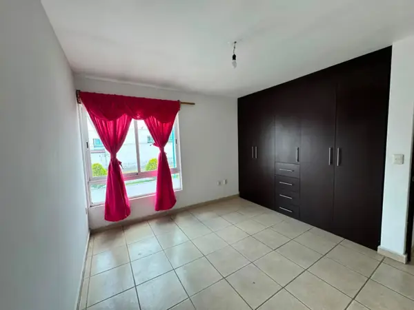Casa en renta en Urbano Bonanza, Metepec — foto 2 de 11