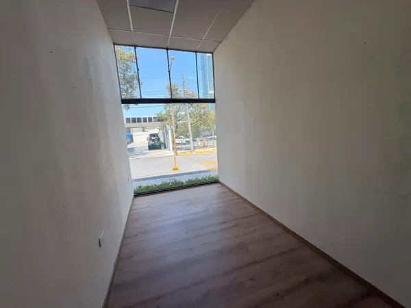 Oficina en renta en Los Doctores, Monterrey — foto 3 de 4