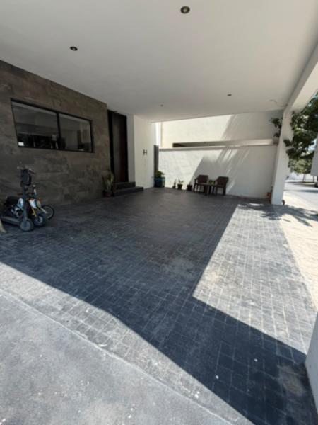Casa en venta en Porto Cumbres, García — foto 3 de 21