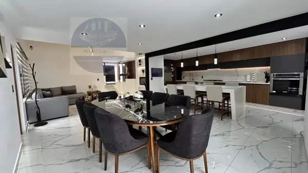 Casa en venta en Ciudad Satelite, Naucalpan de Juárez — foto 2 de 20