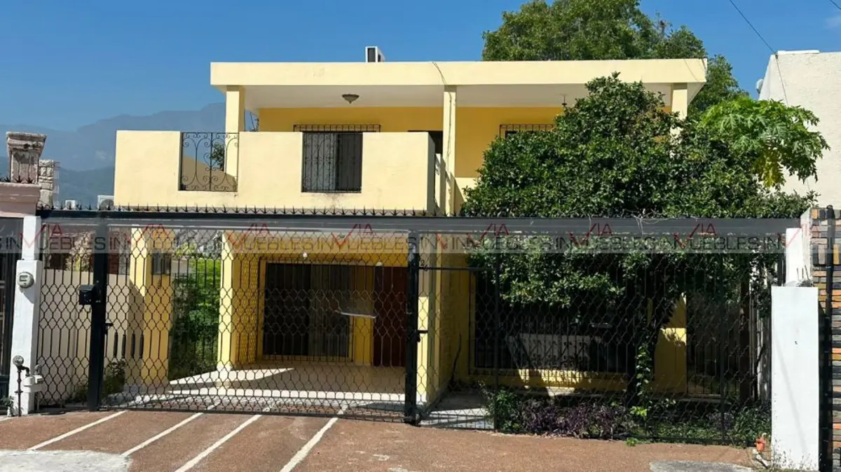 Casa en renta en Colonial la Silla, Monterrey — foto 1 de 17