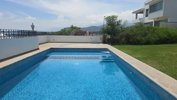 Casa en renta en Lomas de Cocoyoc, Atlatlahucan — foto 2 de 25