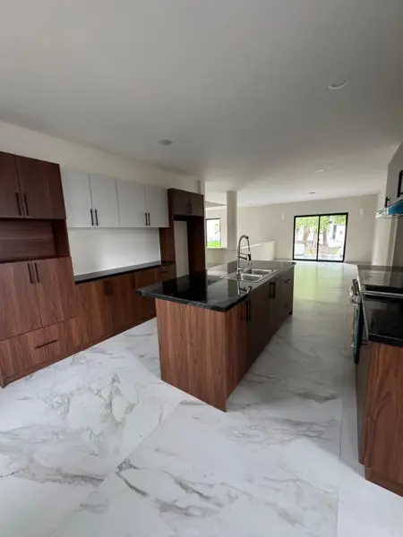 Casa en venta en Balcones del Campestre, León — foto 2 de 33