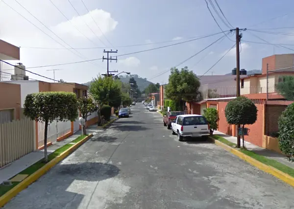 Casa en venta en Los Fresnos, Naucalpan de Juárez — foto 3 de 6