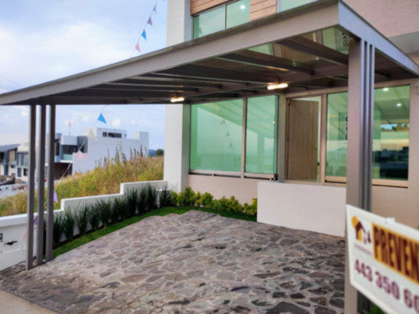 Casa en venta en Loma Alta Tres Marías, Morelia — foto 3 de 23