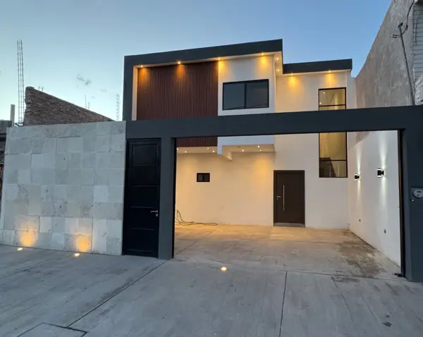Casa en venta en Gomez Palacio Centro, Gómez Palacio — foto 2 de 17