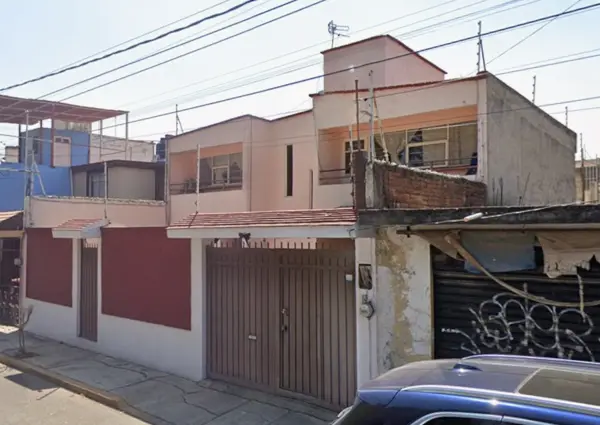 Casa en venta en Dr. Jorge Jiménez Cantú, Metepec — foto 2 de 7
