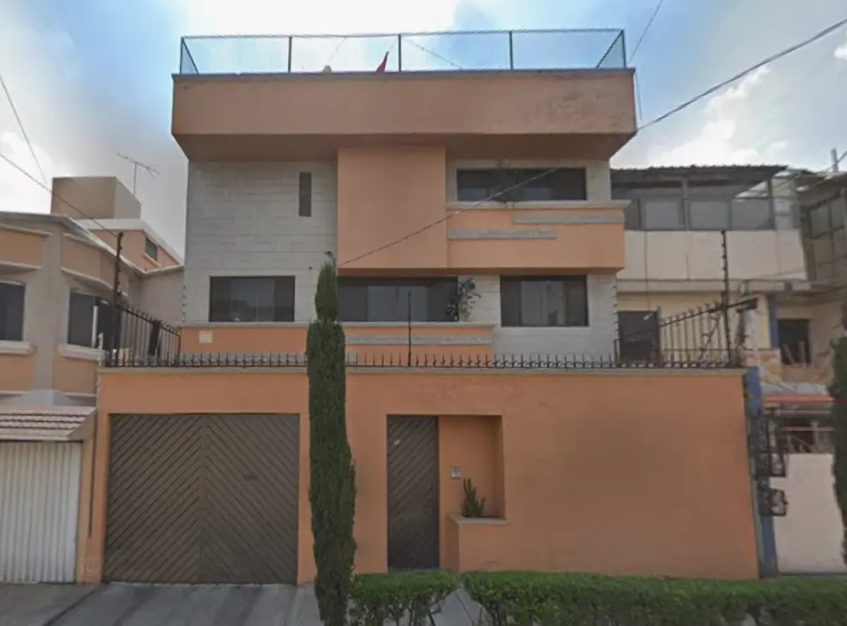 Casa en venta en Paseos de Churubusco, Iztapalapa — foto 1 de 7