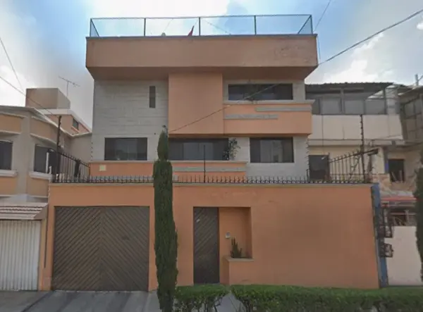 Casa en Remate Hipotecario en Paseos de Churubusco, Iztapalapa, Ciudad de México