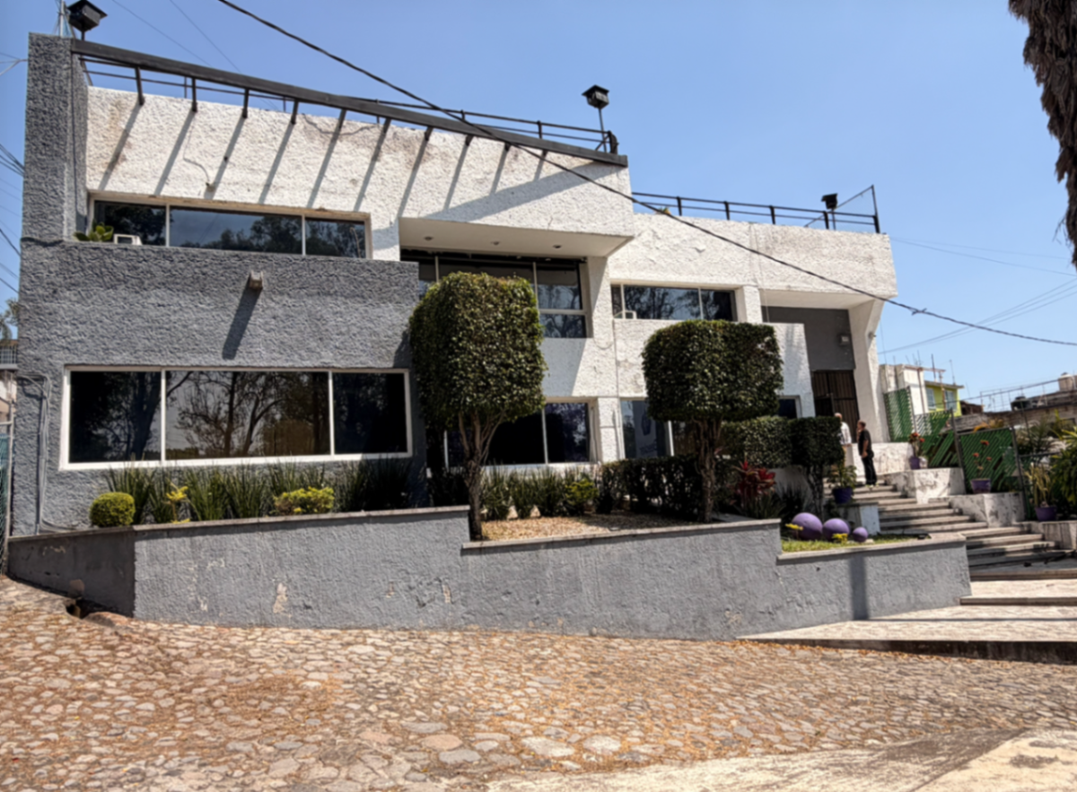 Edificio en renta en Lomas de la Selva Norte, Cuernavaca — foto 1 de 11