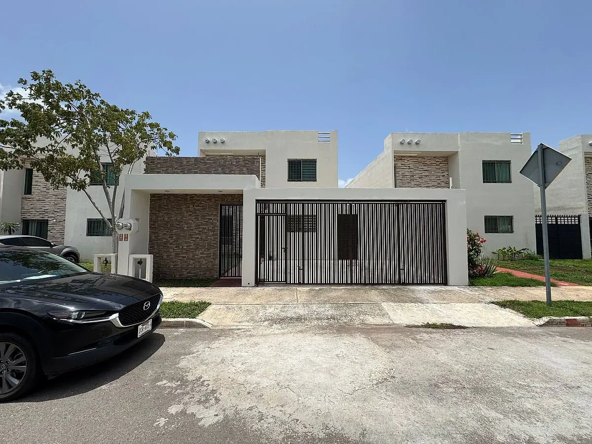 Casa en venta en Las Américas, Mérida — foto 1 de 17