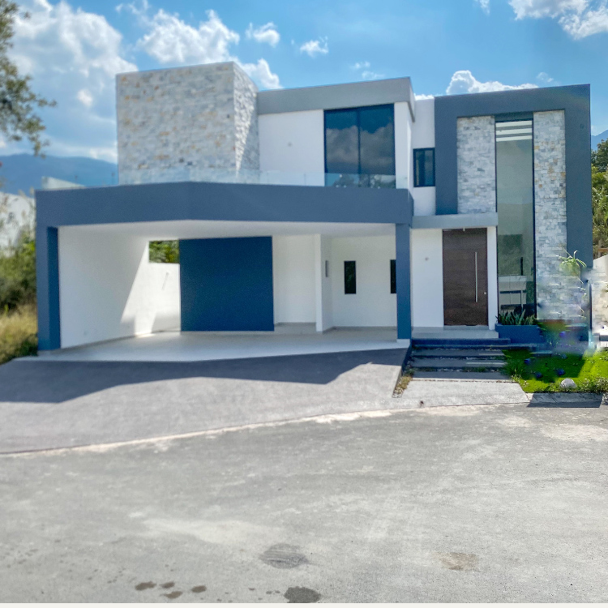 Casa en venta en Campestre Santiago, Santiago — foto 1 de 14