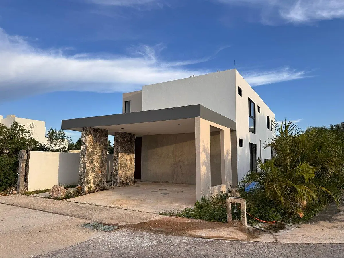 Casa en venta en Conkal, Conkal — foto 1 de 18
