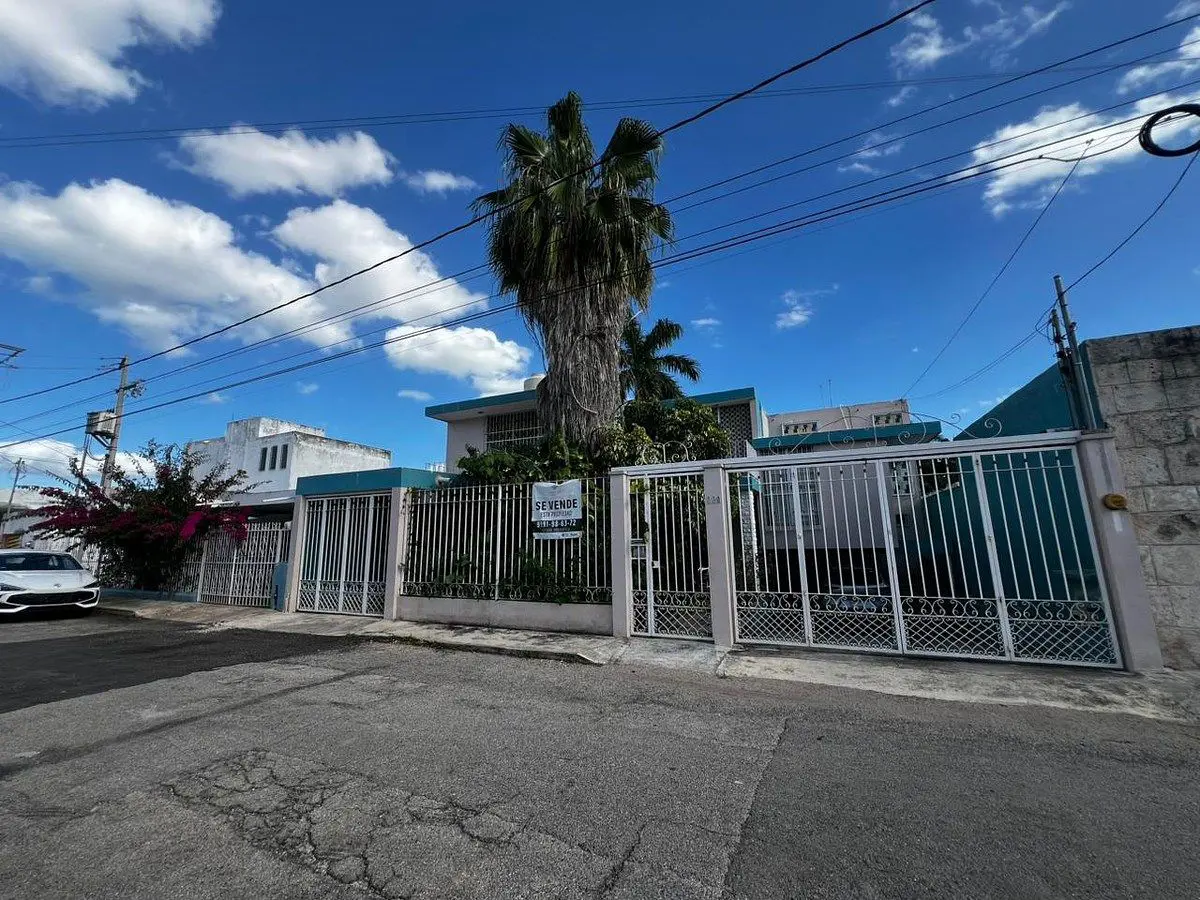 Casa en venta en Miguel Aleman, Mérida — foto 1 de 28