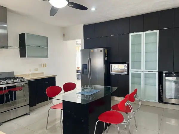 Casa en renta en Altabrisa, Mérida — foto 3 de 13