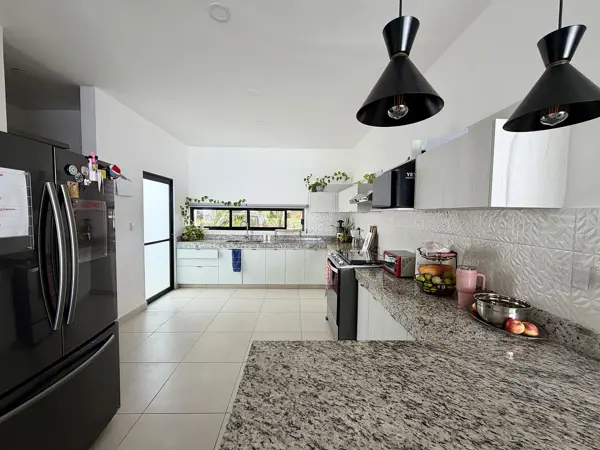 Casa en venta en Temozon Norte, Mérida — foto 3 de 12