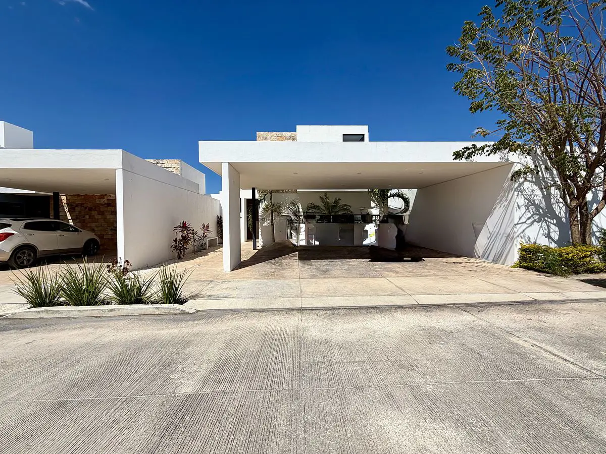 Casa en venta en Temozon Norte, Mérida — foto 1 de 12