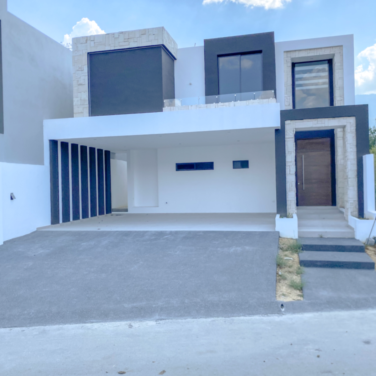 Casa en venta en Campestre Santiago, Santiago — foto 1 de 11