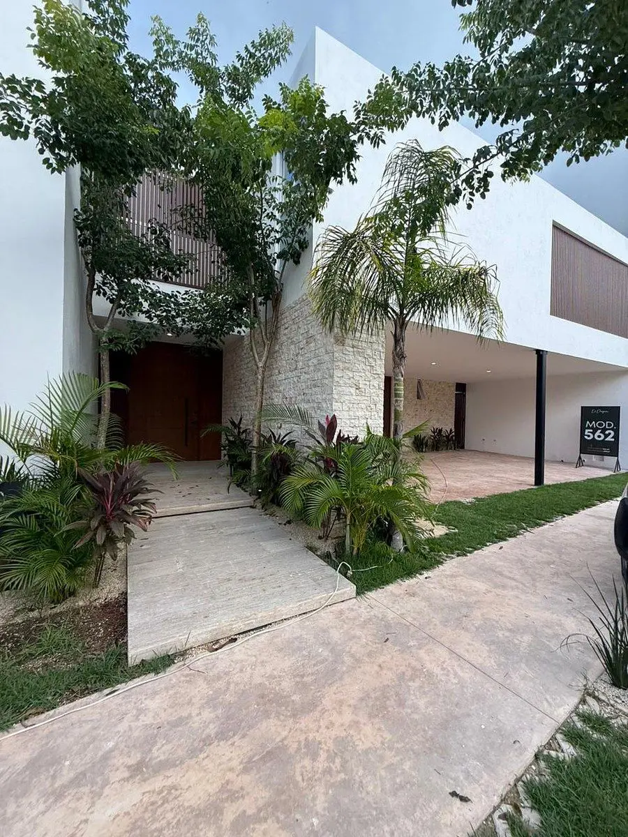 Casa en venta en Xcanatún, Mérida — foto 1 de 17