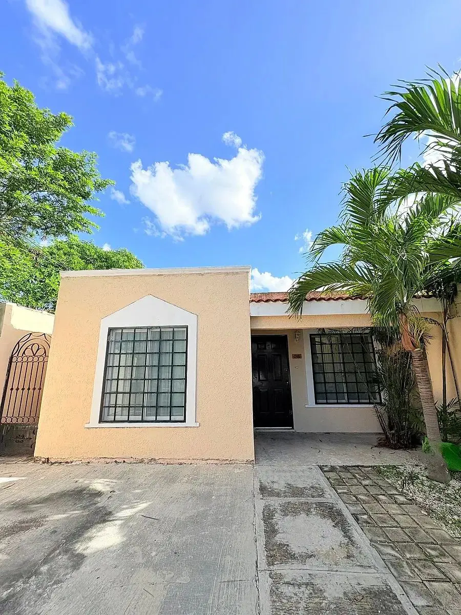 Casa en renta en Francisco de Montejo, Mérida — foto 1 de 10