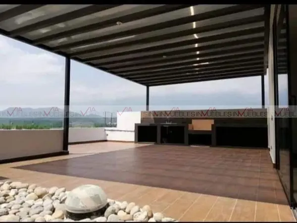 Casa en renta en La Joya Privada Residencial, Monterrey — foto 2 de 36