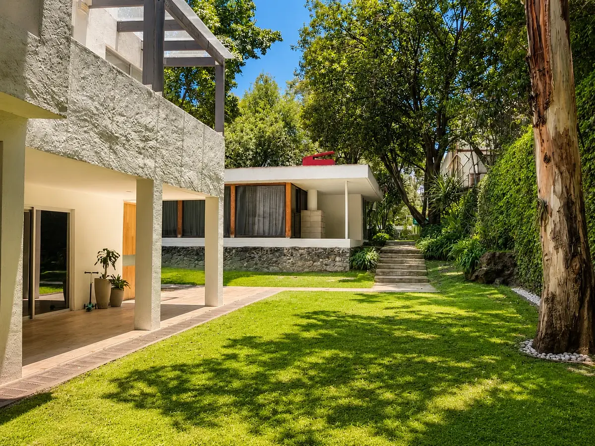 Casa en venta en Jardines del Pedregal, Álvaro Obregón — foto 1 de 25