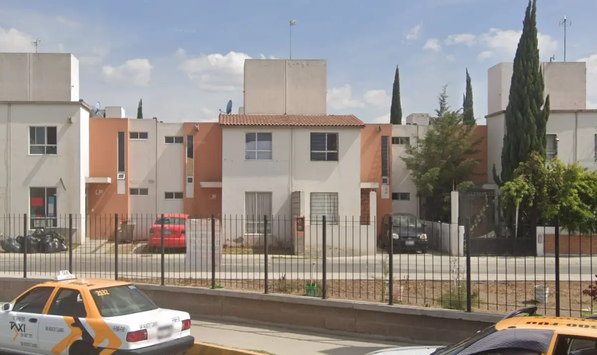 Casa en venta en Paseos de la Plata, Pachuca de Soto — foto 1 de 12