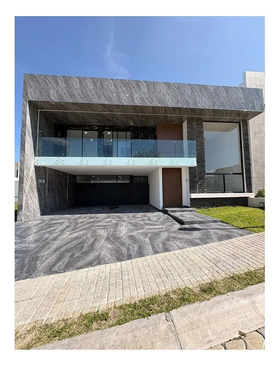 Casa en renta en Lomas de Angelópolis, San Andrés Cholula — foto 1 de 22