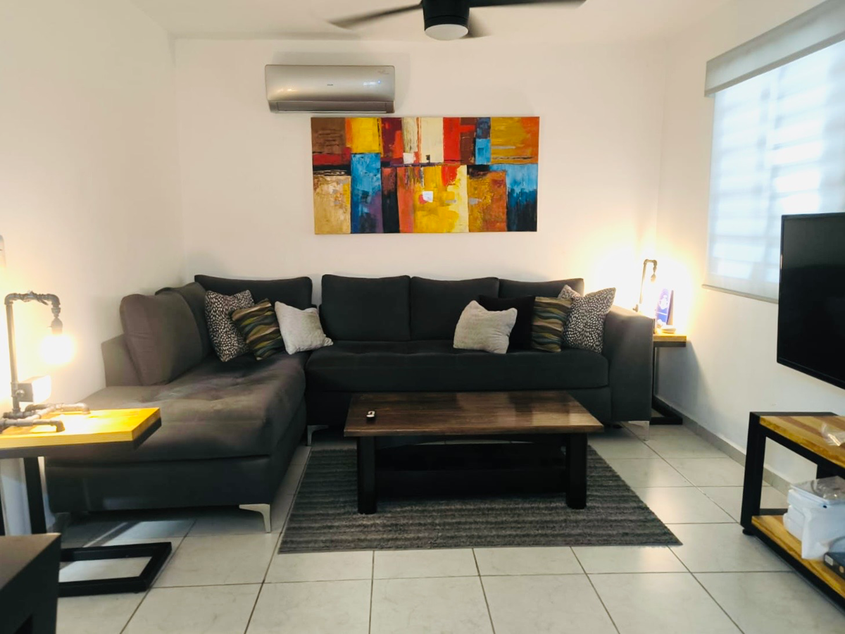 Casa en Venta en Almería, Apodaca, Nuevo León