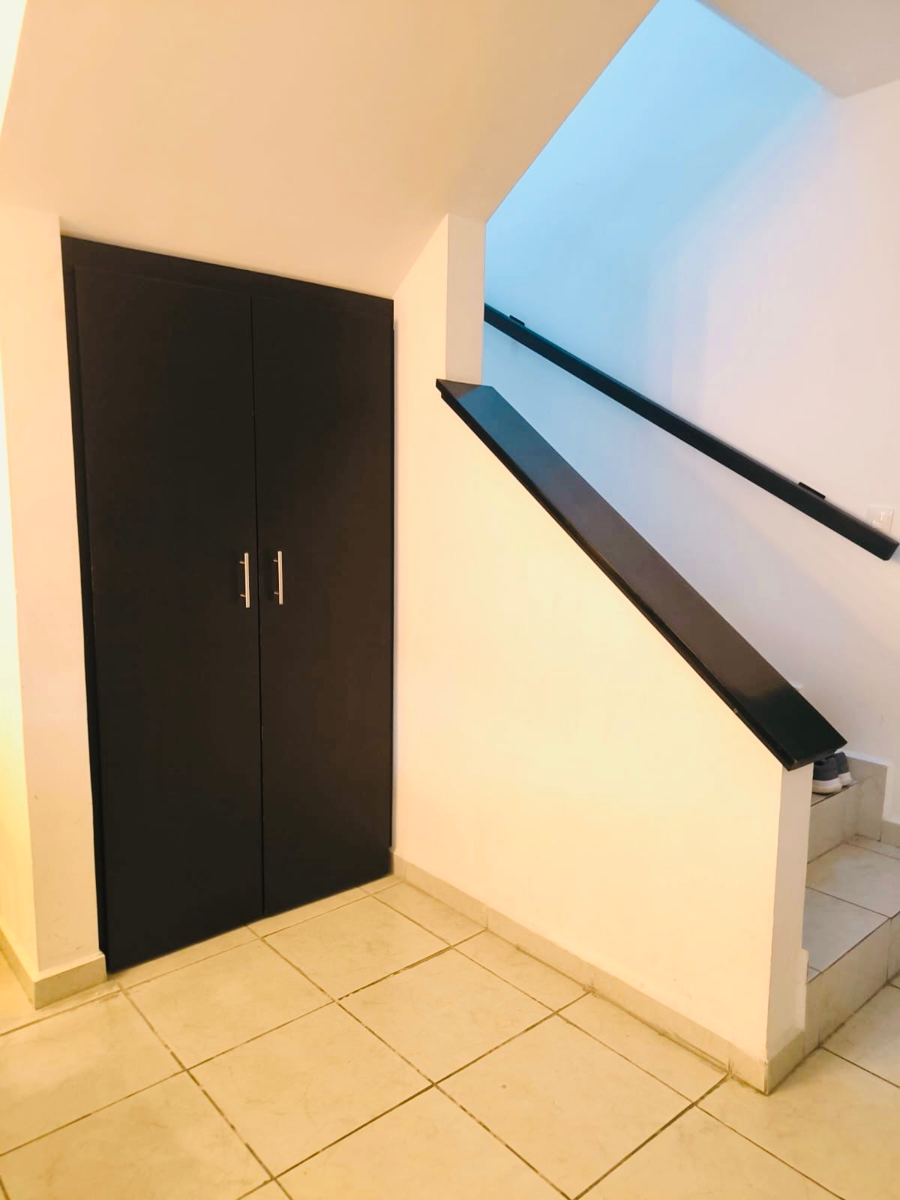 Casa en Venta en Almería, Apodaca, Nuevo León
