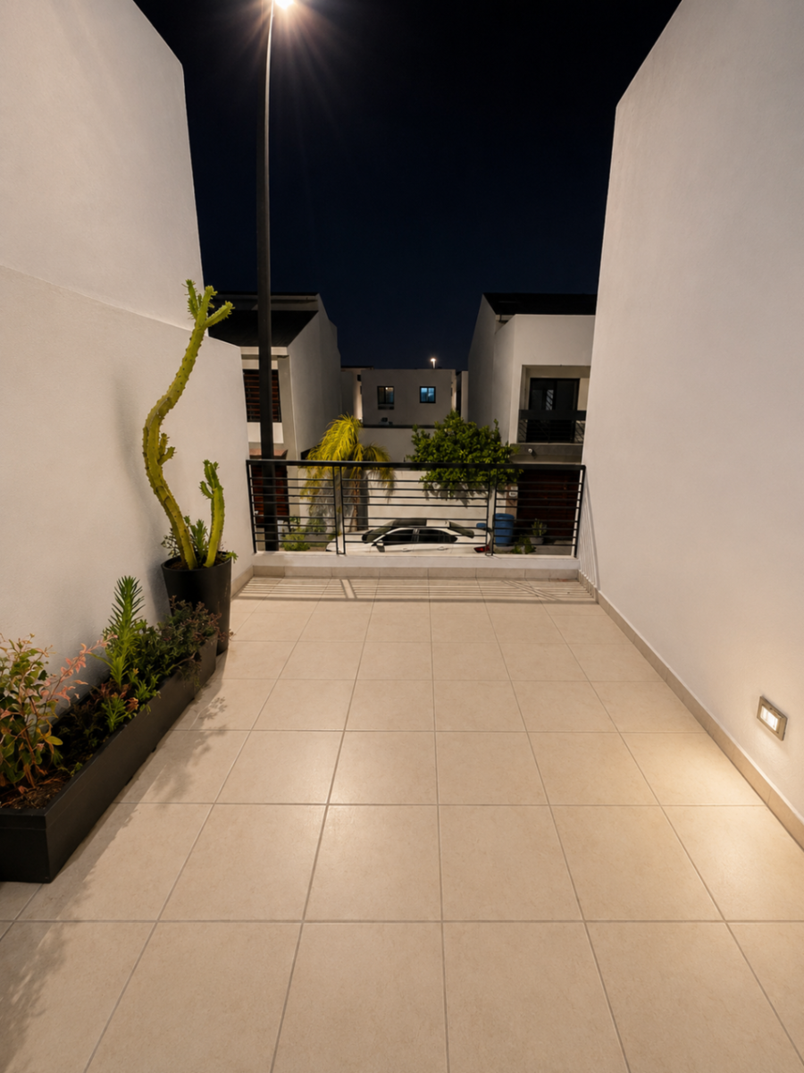 Casa en Venta en Almería, Apodaca, Nuevo León