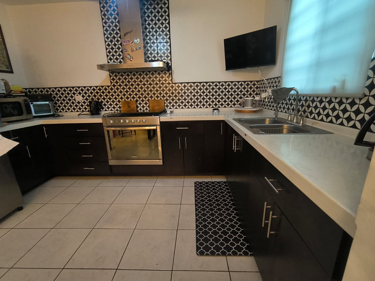Casa en Venta en Almería, Apodaca, Nuevo León