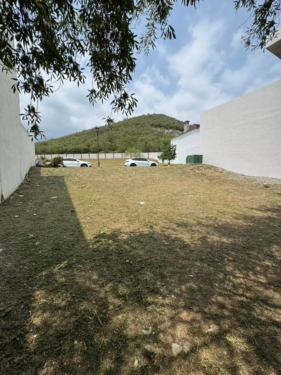 Terreno en venta en Privada los Franciscanos, Santiago — foto 1 de 17