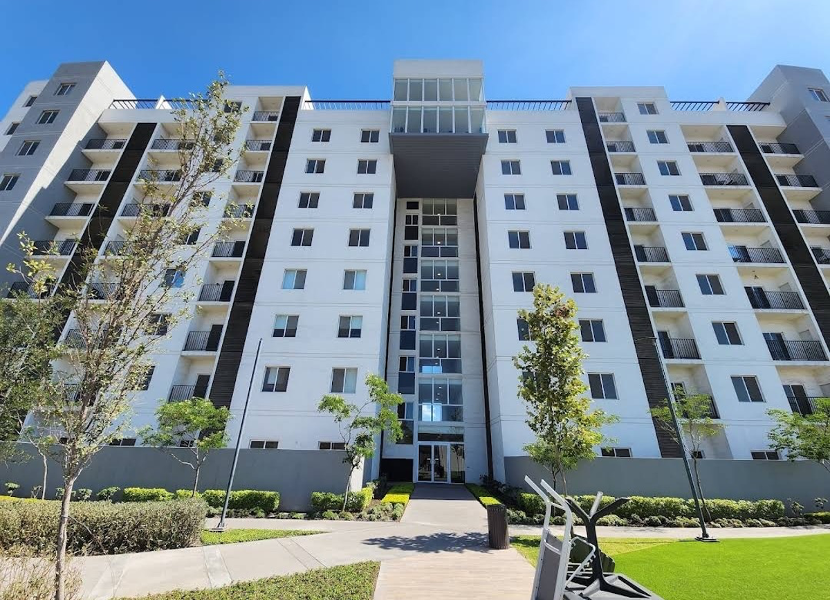 Departamento en renta en Céntrika, Monterrey — foto 1 de 5
