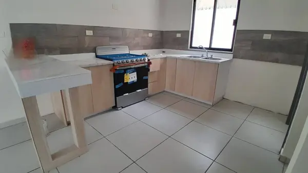 Casa en renta en La Hacienda, Ramos Arizpe — foto 2 de 12