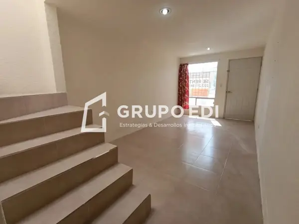 Casa en renta en San Carlos, Coronango — foto 3 de 12