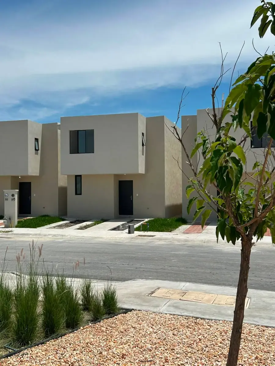 Casa en venta en Allegra Valle Condesa II, Juárez — foto 1 de 3