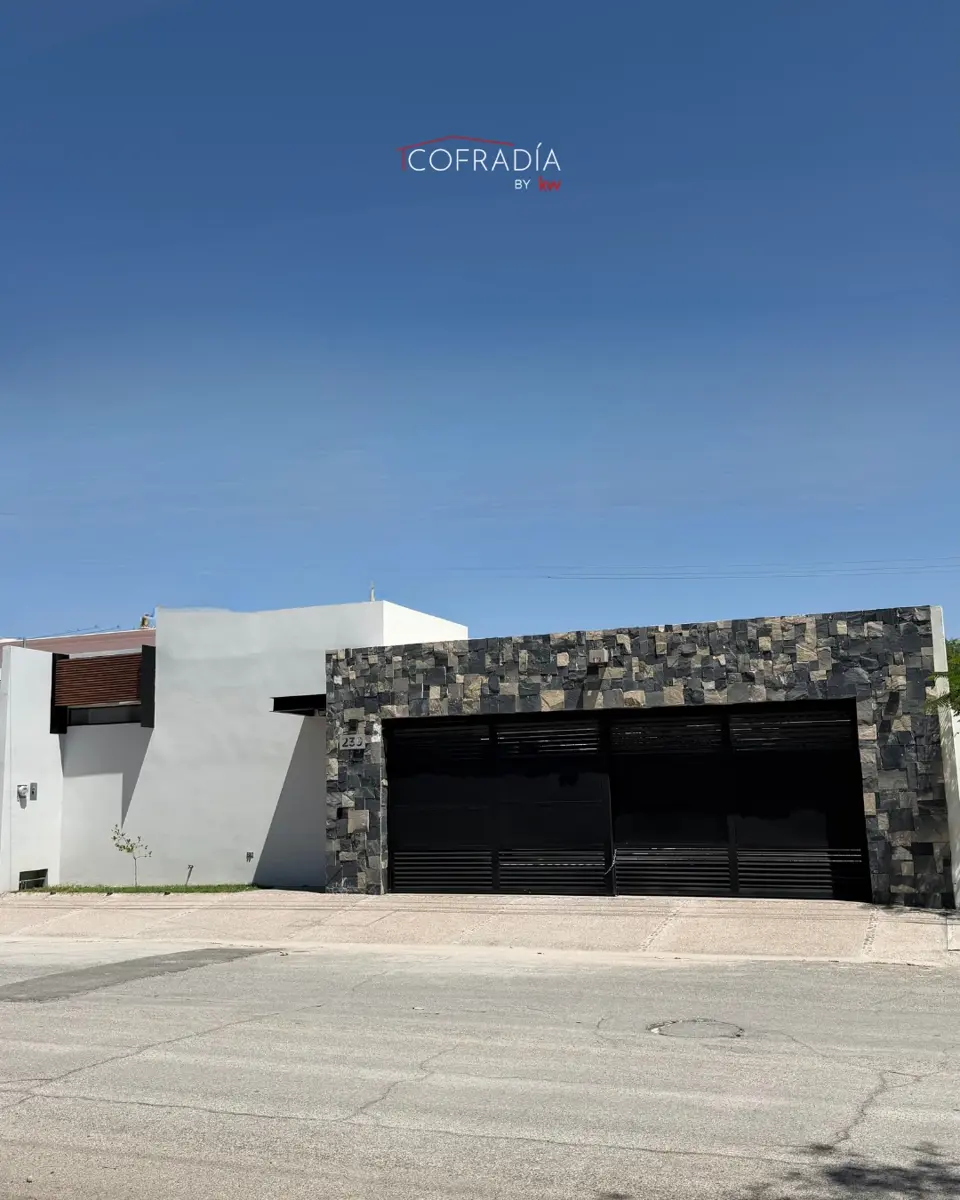 Casa en venta en Residencial Frondoso, Torreón — foto 1 de 24
