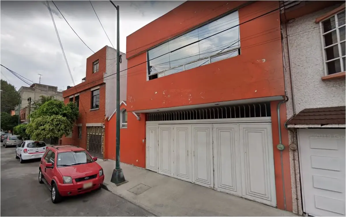 Casa en venta en Claveria, Azcapotzalco — foto 1 de 21