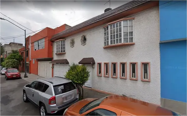 Casa en venta en Claveria, Azcapotzalco — foto 2 de 21