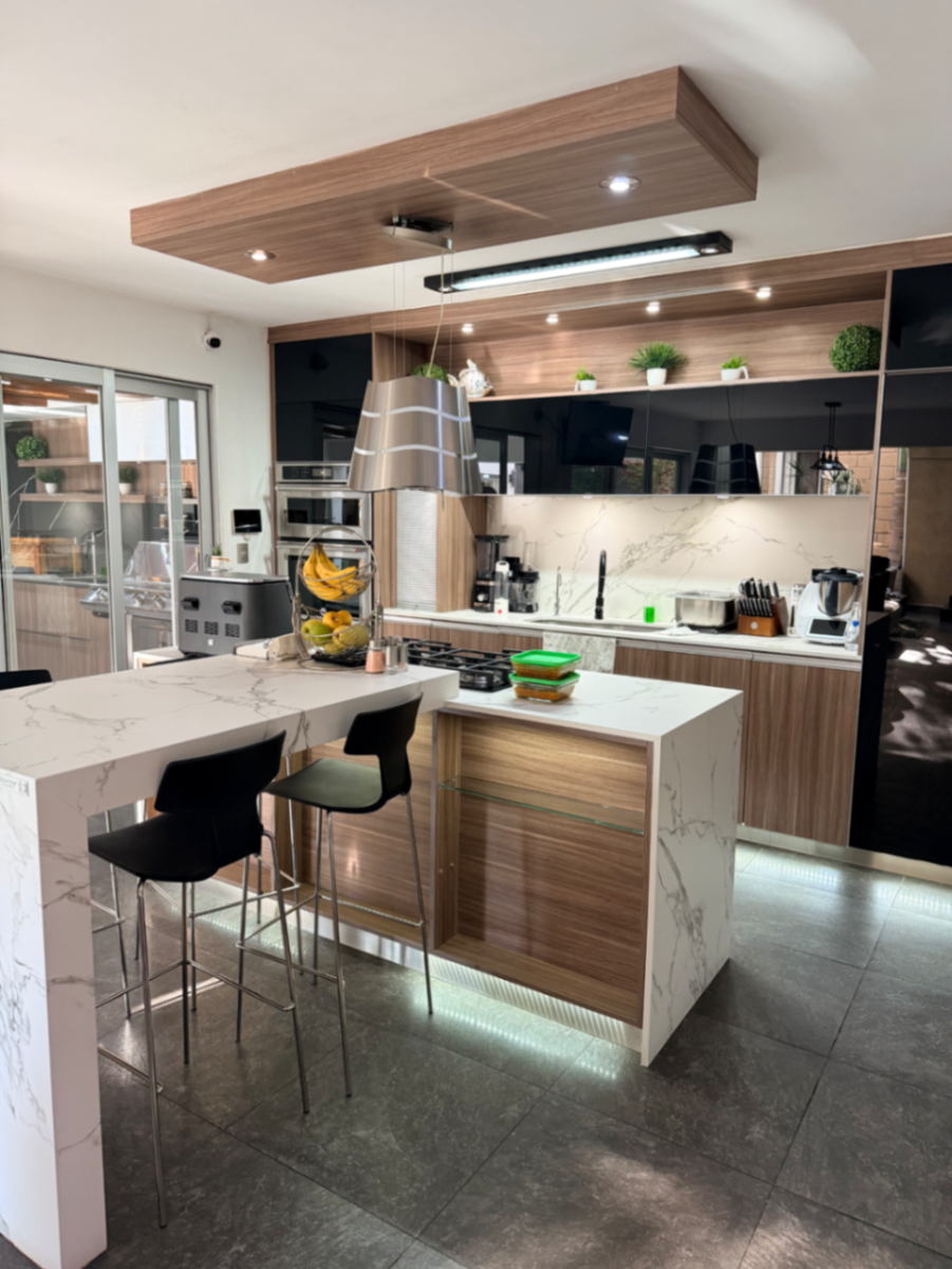 Vista 2 de Hermosa casa en Venta, las Villas