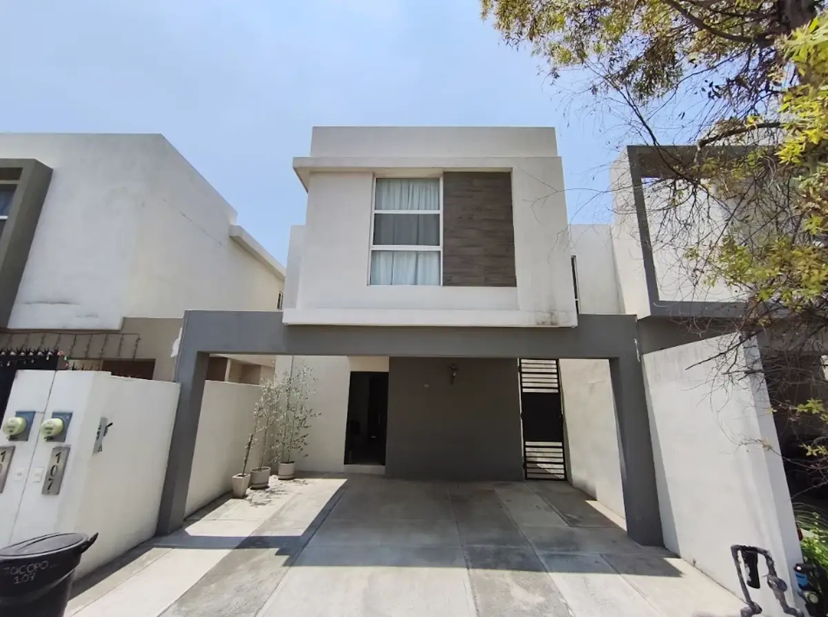 Casa en venta en Samsara, García — foto 1 de 21