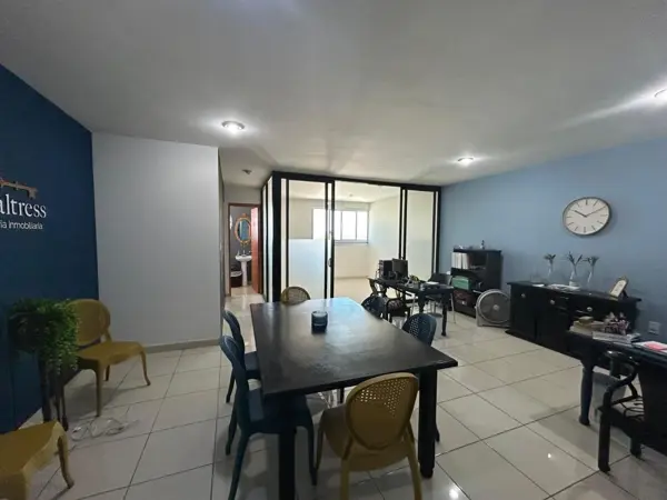 Oficina en venta en Jardines de la Hacienda, Querétaro, Querétaro