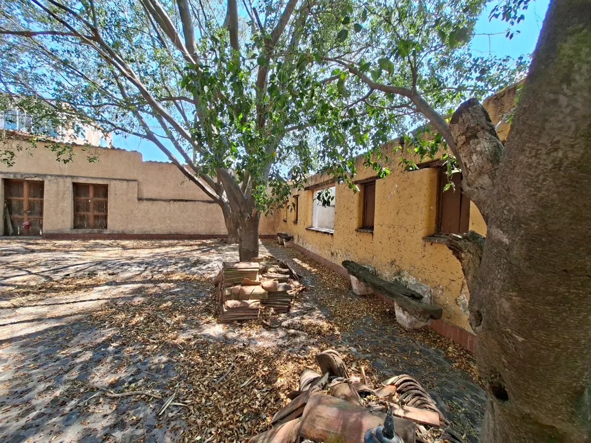 Terreno en venta en Cajititlan, Tlajomulco de Zúñiga — foto 1 de 65