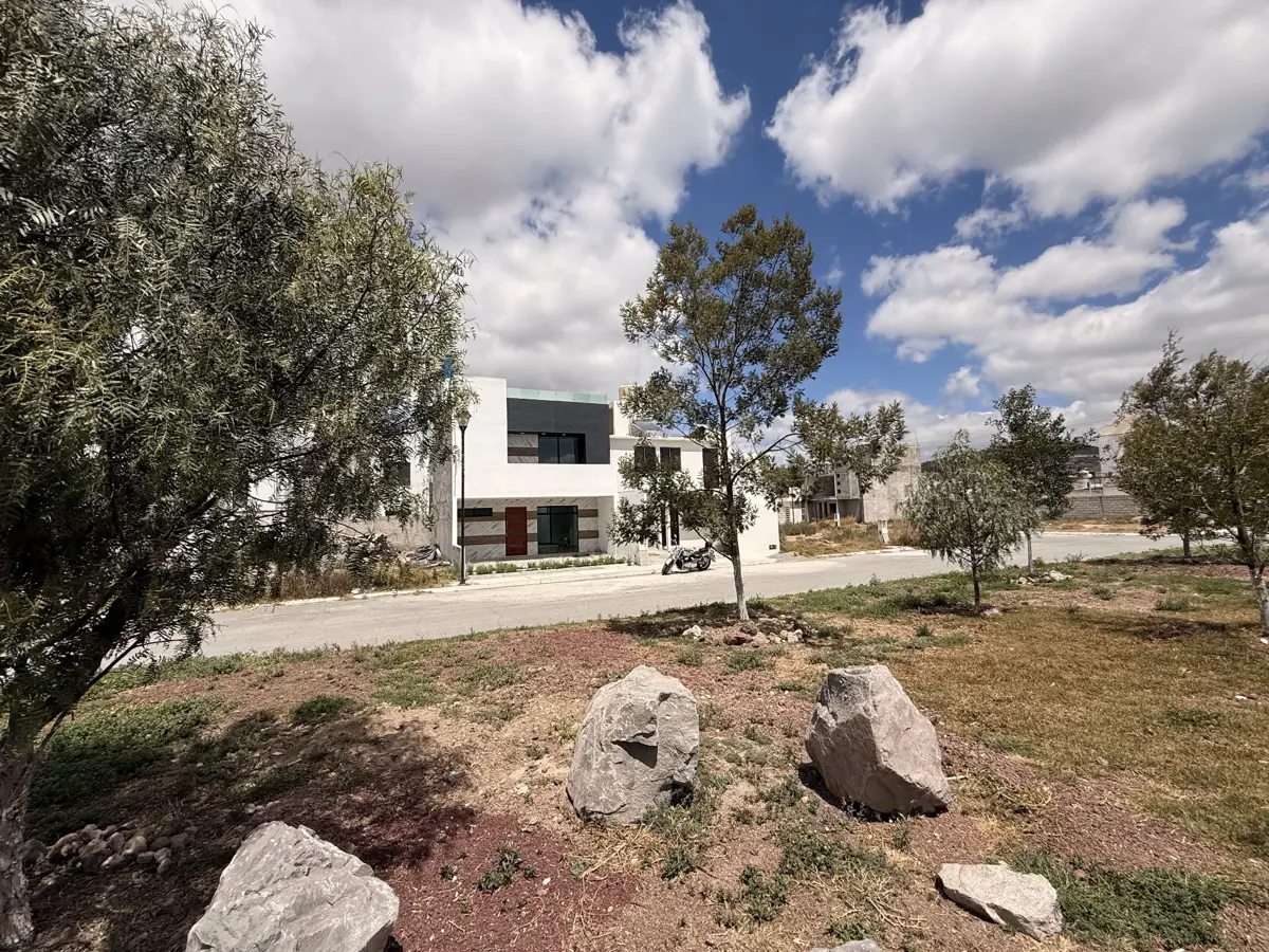 Casa en venta en El Saucillo, Mineral de la Reforma — foto 1 de 20