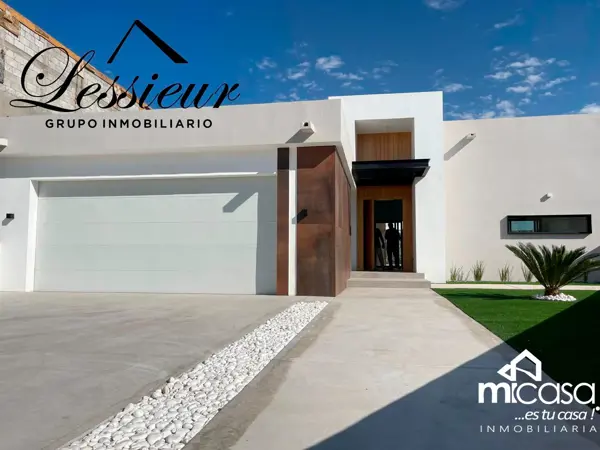 Casa en comunidad cerrada en venta en Quintas del Solar, Juárez, Chihuahua Casa en comunidad cerrada en venta en Quintas del Solar, Juárez, Chihuahua