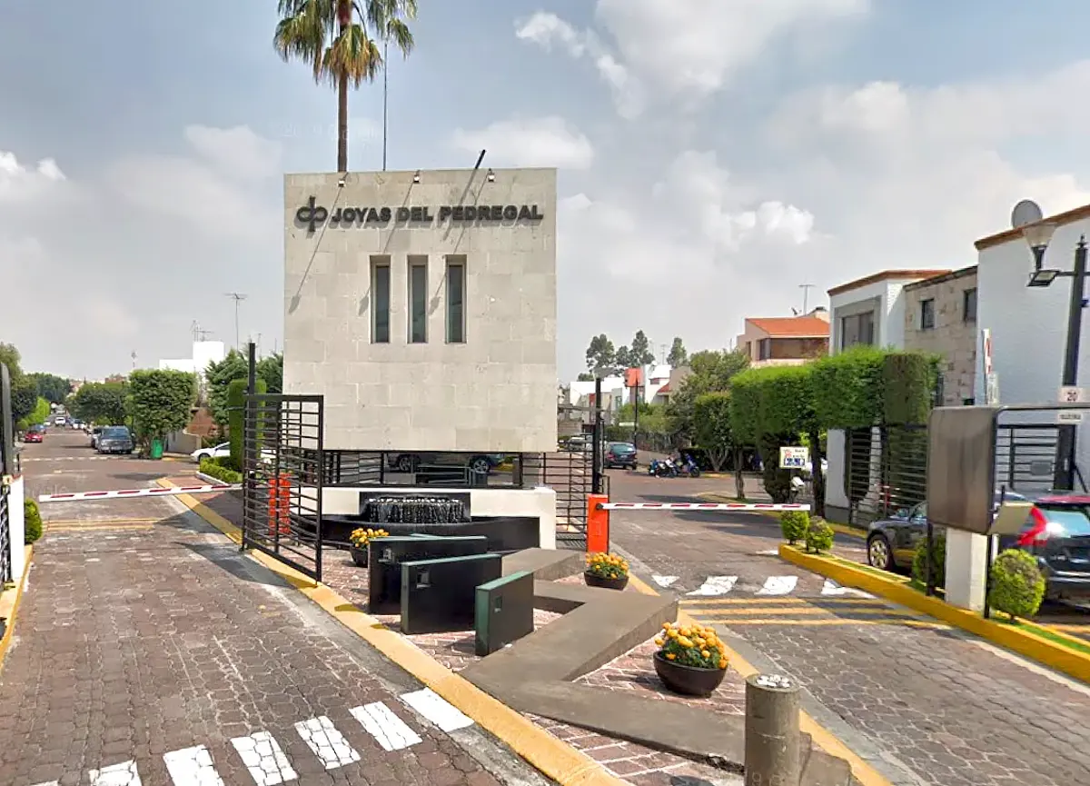 Casa en venta en Joyas del Pedregal, Coyoacán — foto 1 de 6