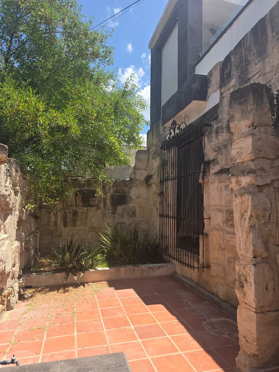 Casa en venta en Parques de la Cañada, Saltillo — foto 1 de 9
